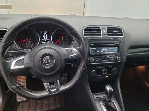 Used 2013 Volkswagen GTI 2-Door image 22