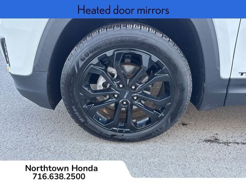 Used 2021 GMC Terrain SLE w/ Driver Convenience Package AWD/4WD image 11