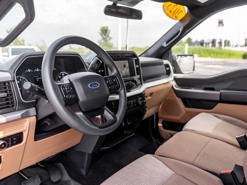 Used 2023 Ford F150 XLT AWD/4WD image 19
