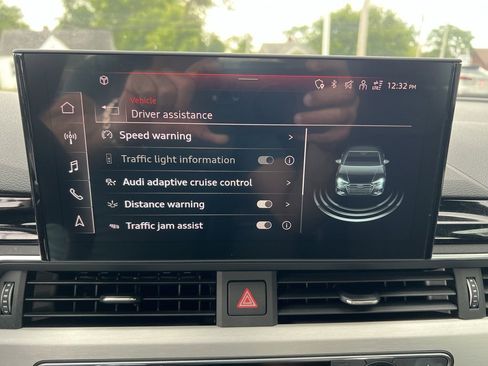 Used 2022 Audi A4 2.0T Premium Plus image 22