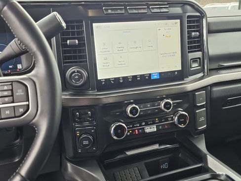 Used 2024 Ford F250 Lariat w/ Lariat Ultimate Package image 10