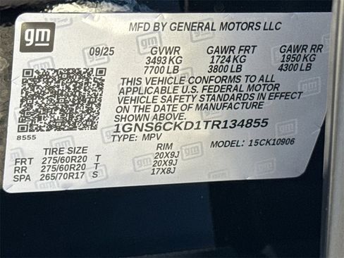 New 2026 Chevrolet Suburban LT w/ Comfort Package image 32