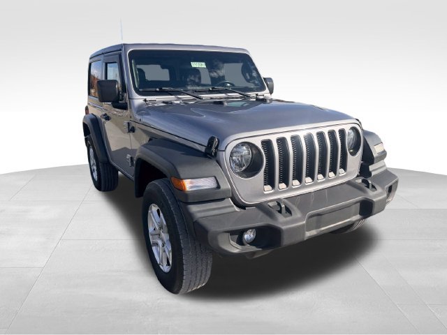 Used 2018 Jeep Wrangler Sport AWD/4WD image 3