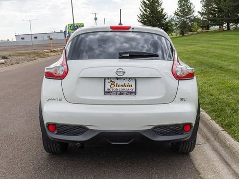 Used 2016 Nissan Juke SV w/ Technology Package FWD image 6