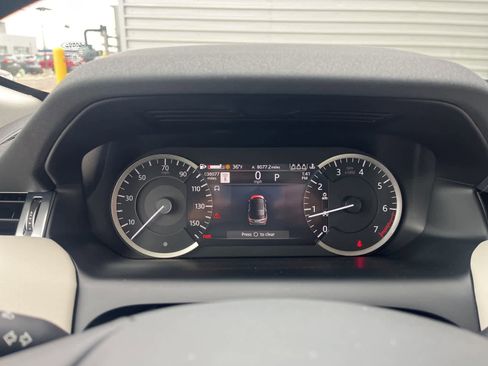 Used 2022 Land Rover Discovery Sport S image 23