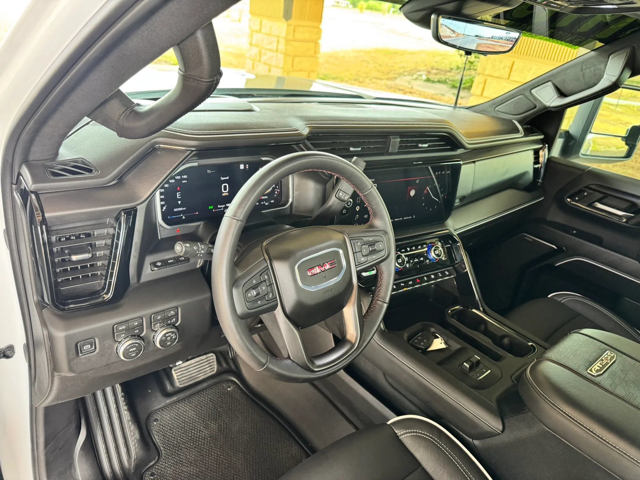 Used 2026 GMC Sierra 2500 AT4X AWD/4WD image 13