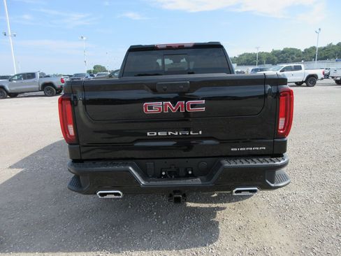 New 2026 GMC Sierra 1500 Denali w/ Denali Reserve Package image 6