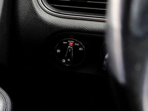 Used 2017 Porsche Macan S image 38