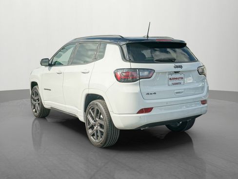 Used 2024 Jeep Compass Limited w/ High Altitude Package image 5