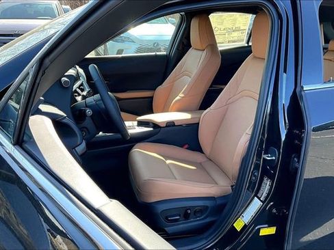 New 2026 Lexus UX 300h 300h Premium image 9