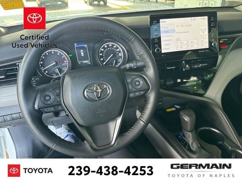 Used 2024 Toyota Camry SE w/ Cold Weather Package FWD image 16