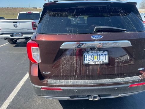 Used 2020 Ford Explorer XLT w/ Equipment Group 202A image 11