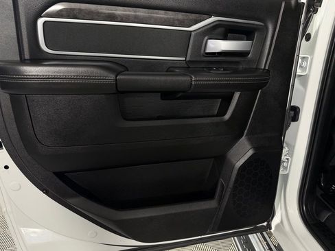 Used 2024 RAM 2500 Big Horn w/ Protection Group image 27