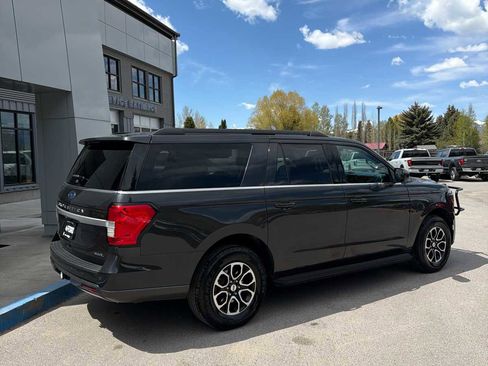 Used 2023 Ford Expedition Max XLT AWD/4WD image 8