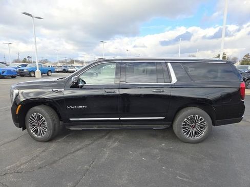 New 2026 GMC Yukon XL Elevation w/ Elevation Premium Package image 30