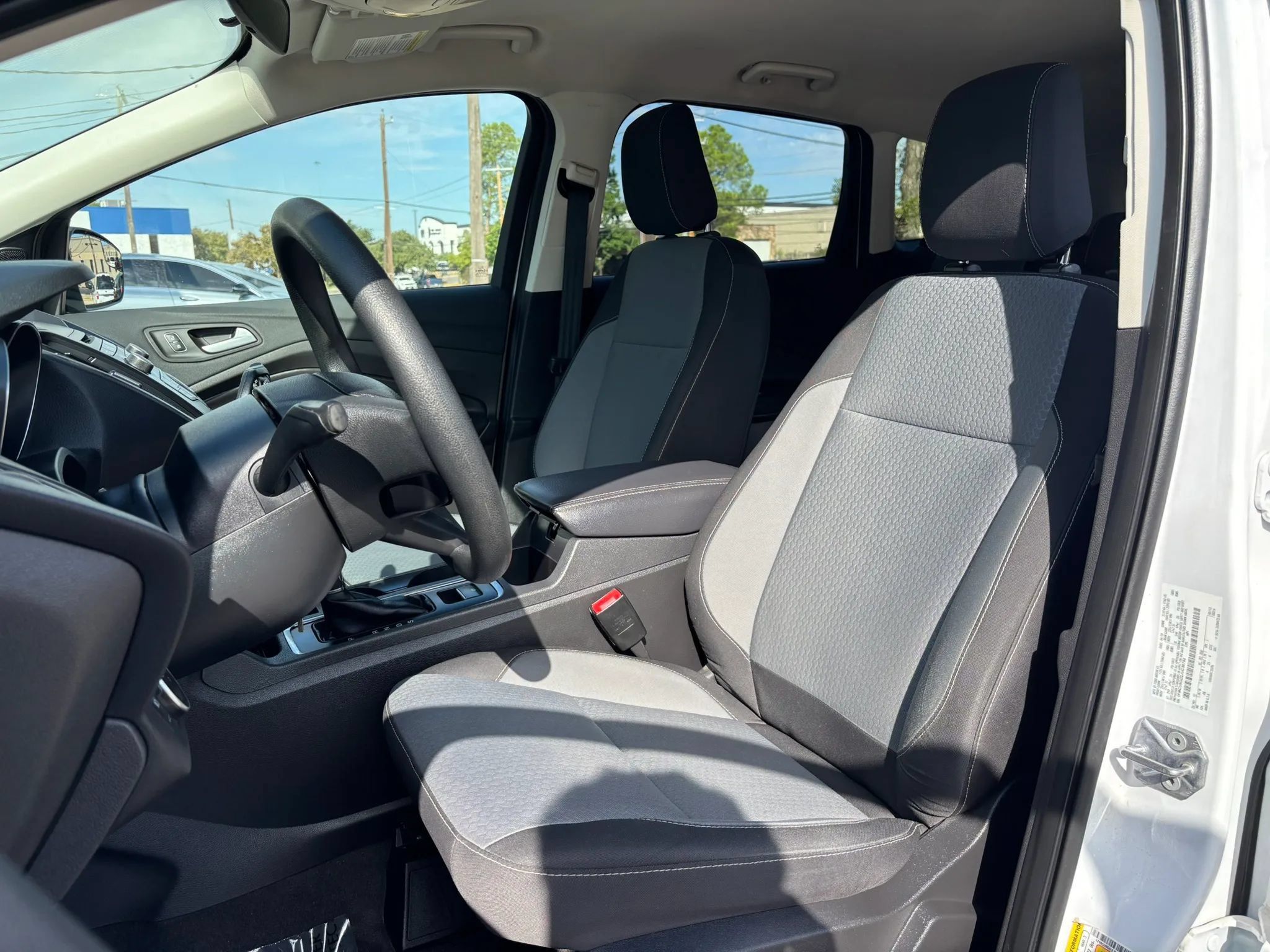 Used 2018 Ford Escape SE AWD/4WD image 15