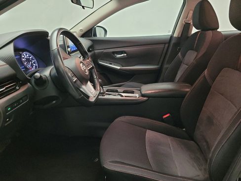 Used 2022 Nissan Sentra SR w/ Lighting Package FWD image 17
