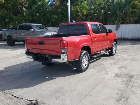 Certified 2022 Toyota Tacoma SR5 image 8