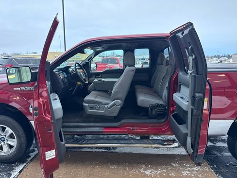 Used 2013 Ford F150 XLT w/ Luxury Equipment Group image 16