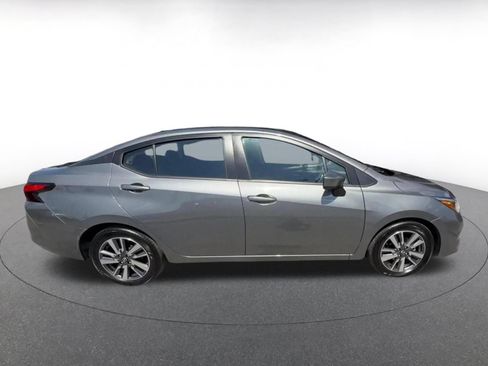 Used 2025 Nissan Versa SV FWD image 16