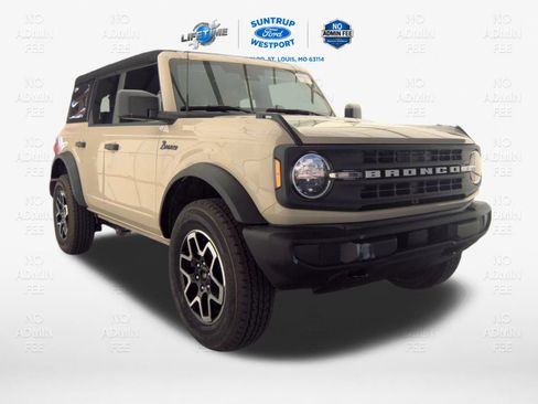 Used 2025 Ford Bronco 4-Door AWD/4WD image 6