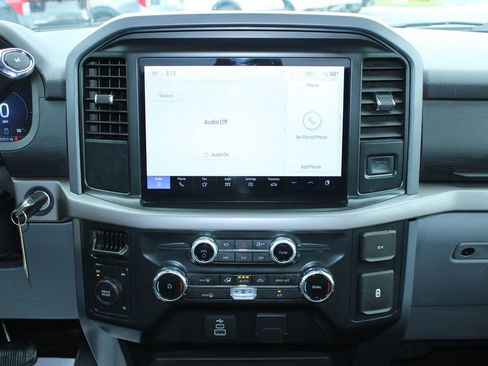 Used 2025 Ford F150 XLT w/ Equipment Group 301A Standard AWD/4WD image 18
