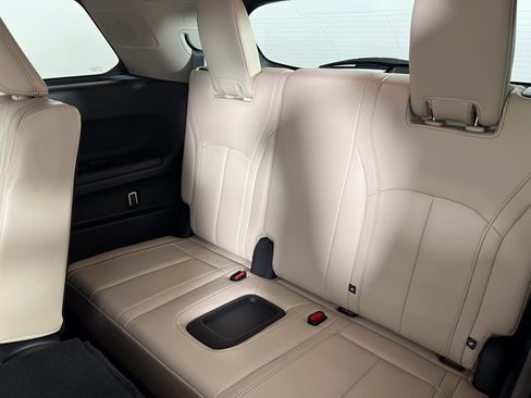 Used 2023 INFINITI QX60 Sensory w/ Cargo Package AWD/4WD image 22