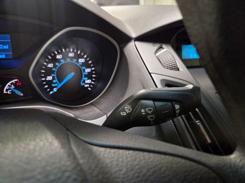 Used 2014 Ford Focus S FWD image 19