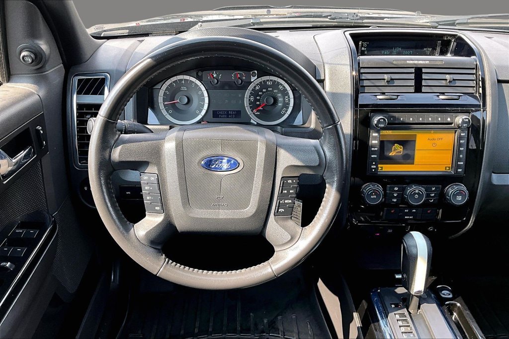 Used 2012 Ford Escape Limited FWD image 2