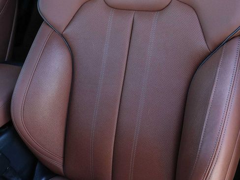 Used 2023 Audi Q5 e Prestige AWD/4WD image 28