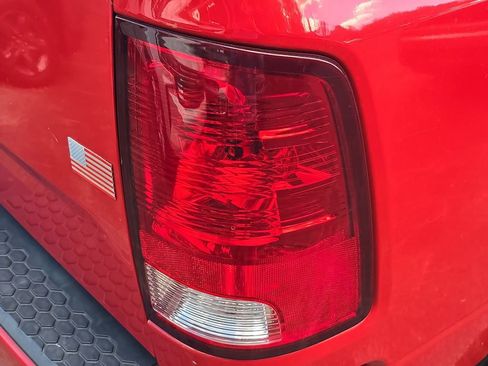 Used 2018 RAM 1500 Express w/ Express Value Package image 5