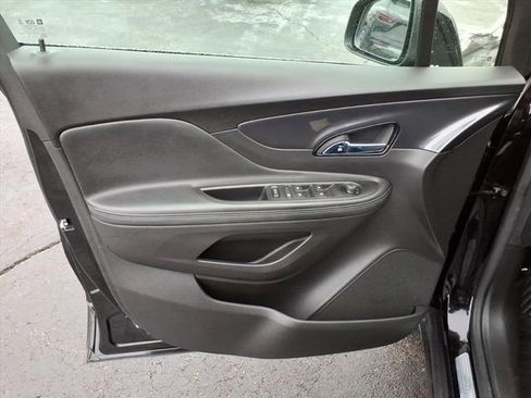 Used 2021 Buick Encore Preferred w/ Safety Package image 26