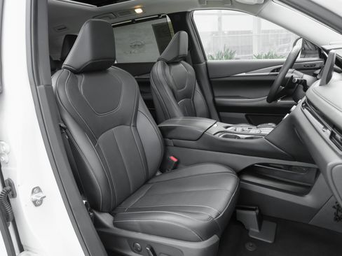 Certified 2023 INFINITI QX60 Luxe w/ Performance Audio Package AWD/4WD image 39
