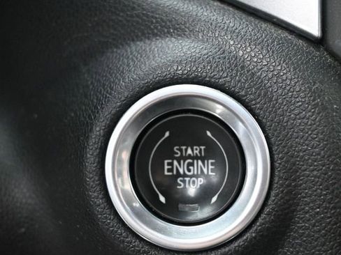 Used 2022 Chevrolet Silverado 1500 RST image 17