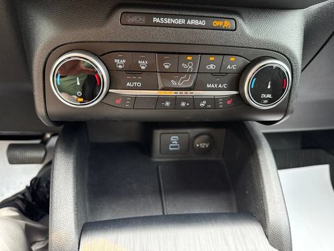 Used 2023 Ford Escape Active AWD/4WD image 16