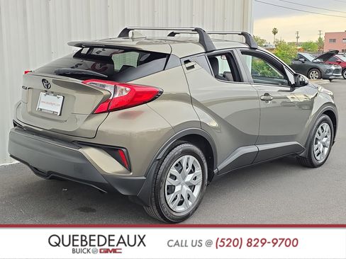 Used 2021 Toyota C-HR LE FWD image 7