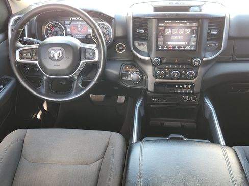 Used 2019 RAM 1500 Big Horn AWD/4WD image 27