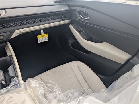 New 2025 Honda Accord SE image 16
