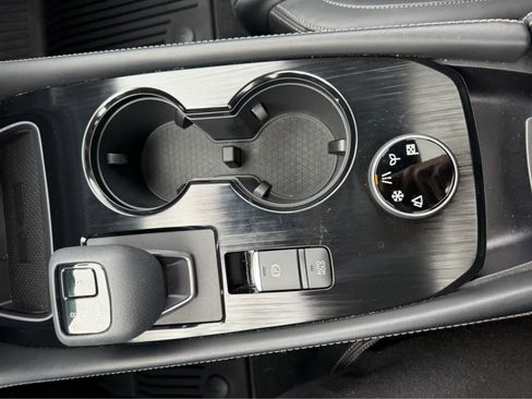 Used 2025 Nissan Rogue Platinum w/ Platinum Premium Package image 29