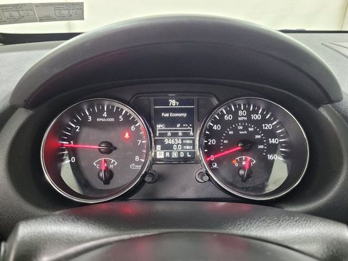 Used 2015 Nissan Rogue S w/ Convenience Package AWD/4WD image 23