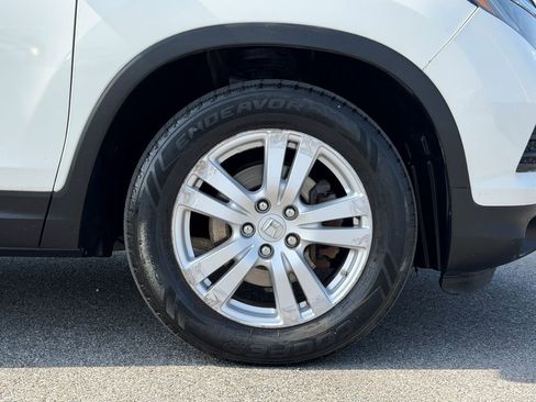 Used 2016 Honda Pilot LX image 6