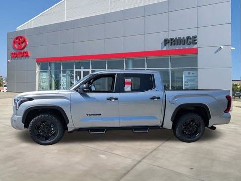 New 2026 Toyota Tundra SR5 RWD image 7