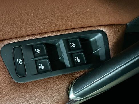 Used 2019 Volkswagen Golf Alltrack image 19