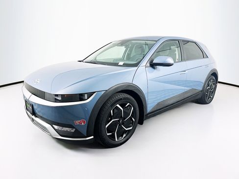 Used 2024 Hyundai Ioniq 5 SEL image 3