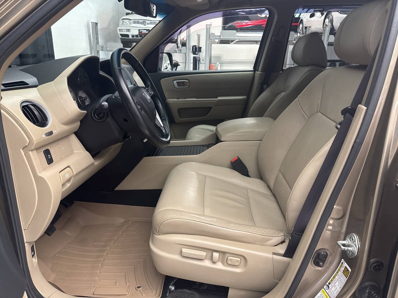 Used 2011 Honda Pilot EX-L image 11