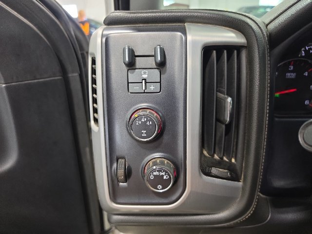 Used 2015 GMC Sierra 2500 SLE AWD/4WD image 14