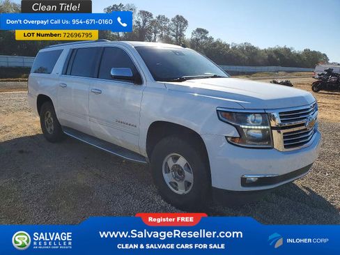 Used 2015 Chevrolet Suburban LTZ image 4