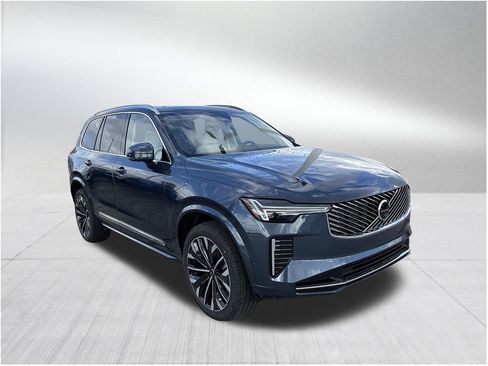 New 2026 Volvo XC90 B6 Ultra w/ Protection Package AWD/4WD image 3