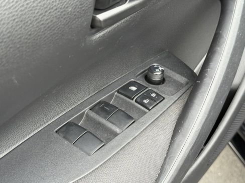 Certified 2024 Toyota Corolla LE image 17