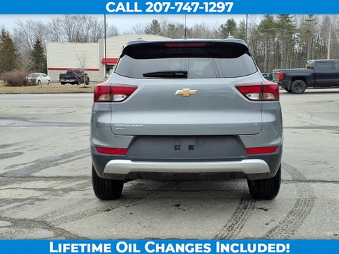Used 2025 Chevrolet TrailBlazer LT AWD/4WD image 6